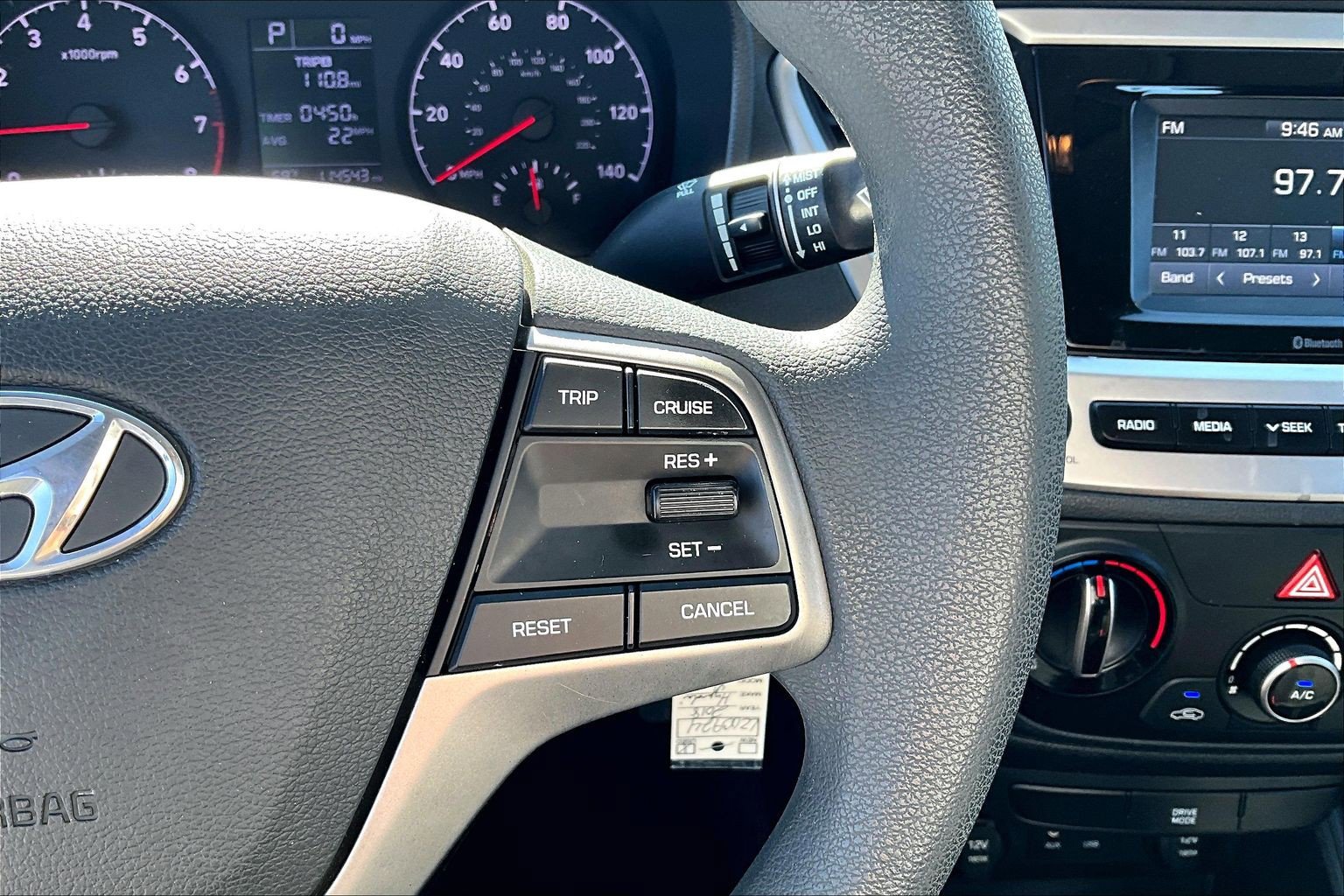 Used 2018 Hyundai Accent SE FWD image 12