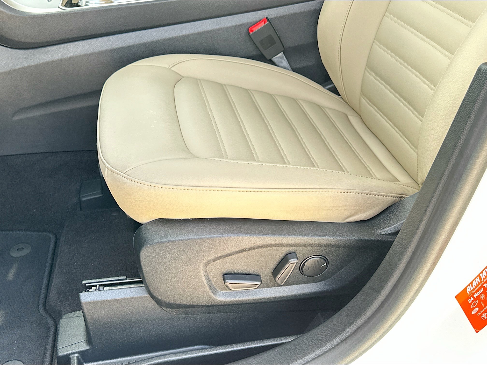 Certified 2020 Ford Edge SEL w/ Convenience Package FWD image 19