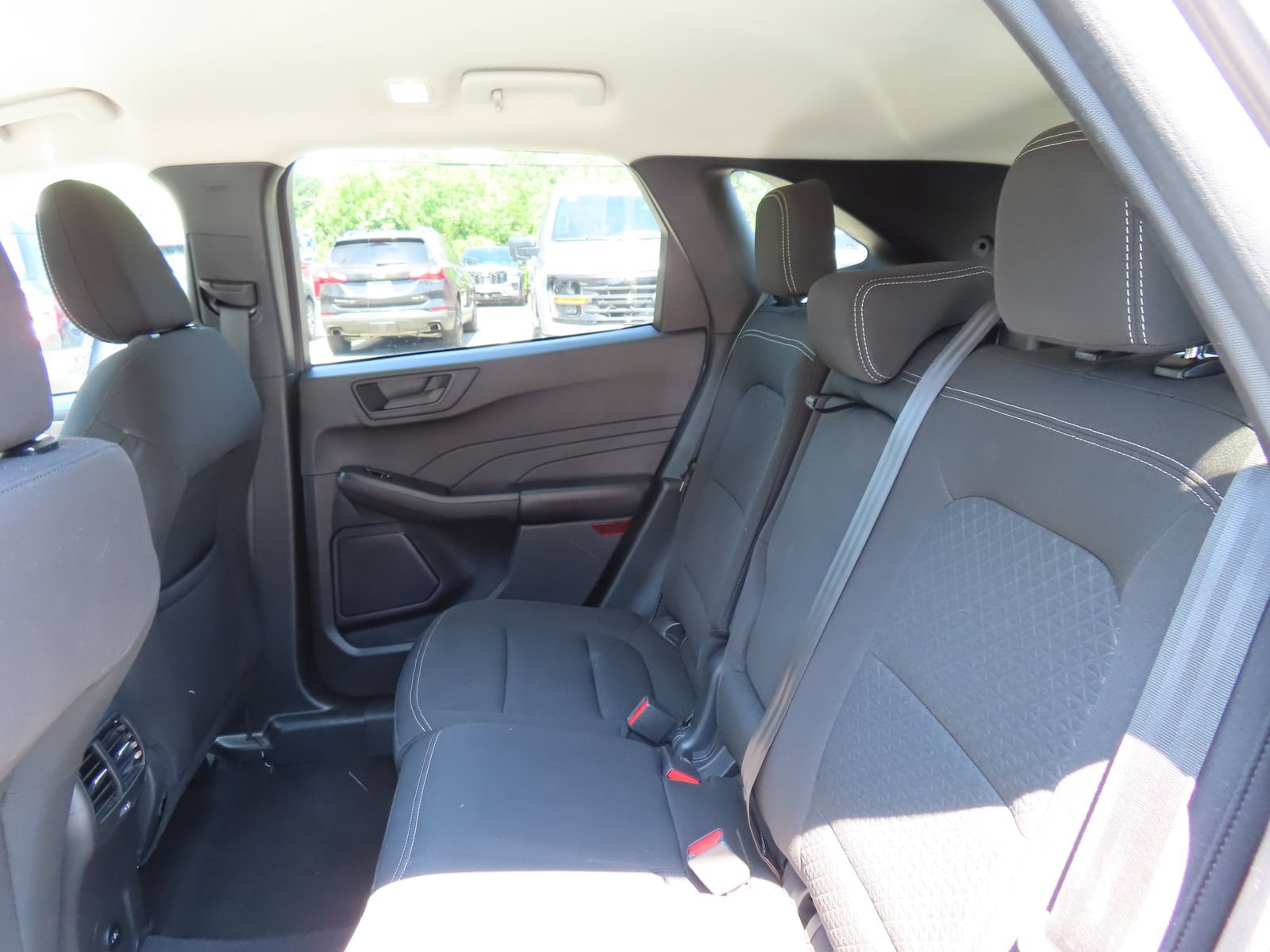 Certified 2024 Ford Escape Active AWD/4WD image 30
