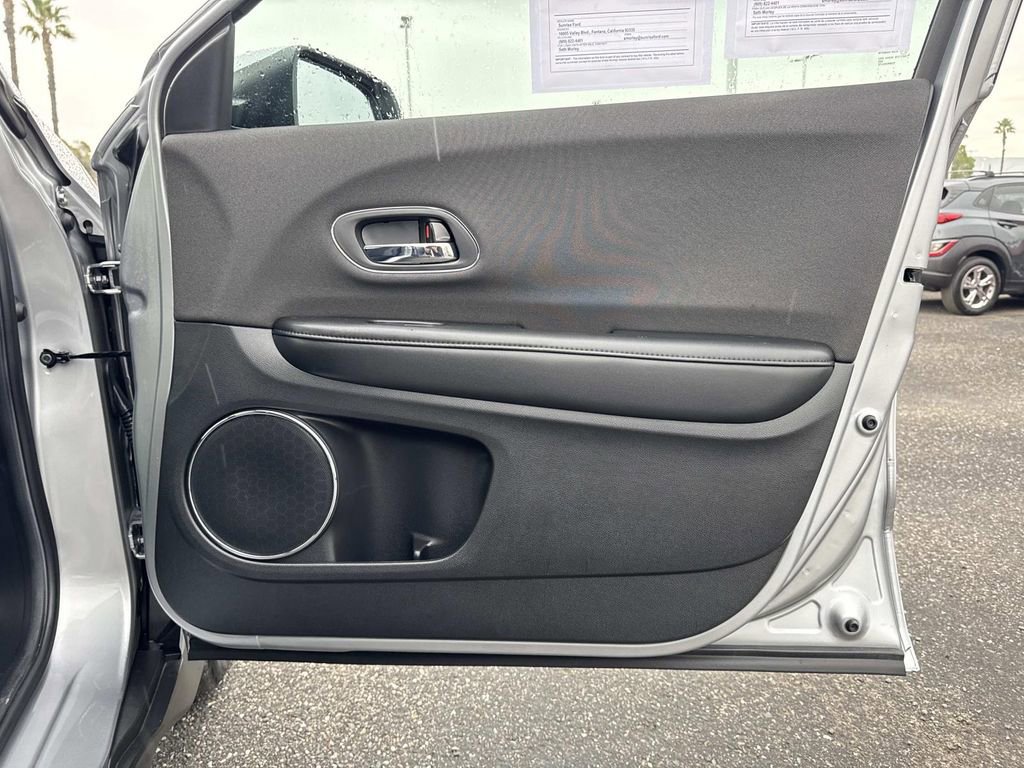 Used 2020 Honda HR-V EX image 27