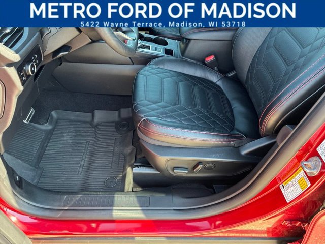 Certified 2023 Ford Escape ST-Line Elite w/ Premium Technology Package AWD/4WD image 14