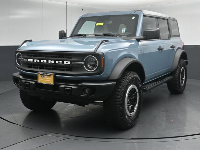 Certified 2023 Ford Bronco Black Diamond w/ Sasquatch Package AWD/4WD image 3