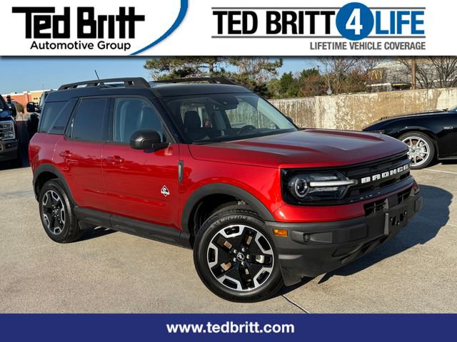 Certified 2024 Ford Bronco Sport Outer Banks w/ Tech Package AWD/4WD image 1