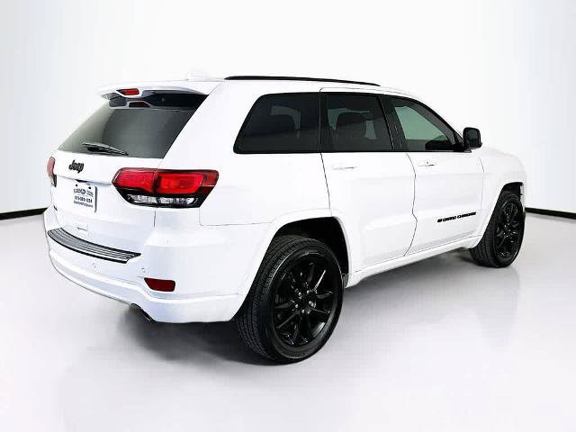 Used 2022 Jeep Grand Cherokee Laredo X AWD/4WD image 25
