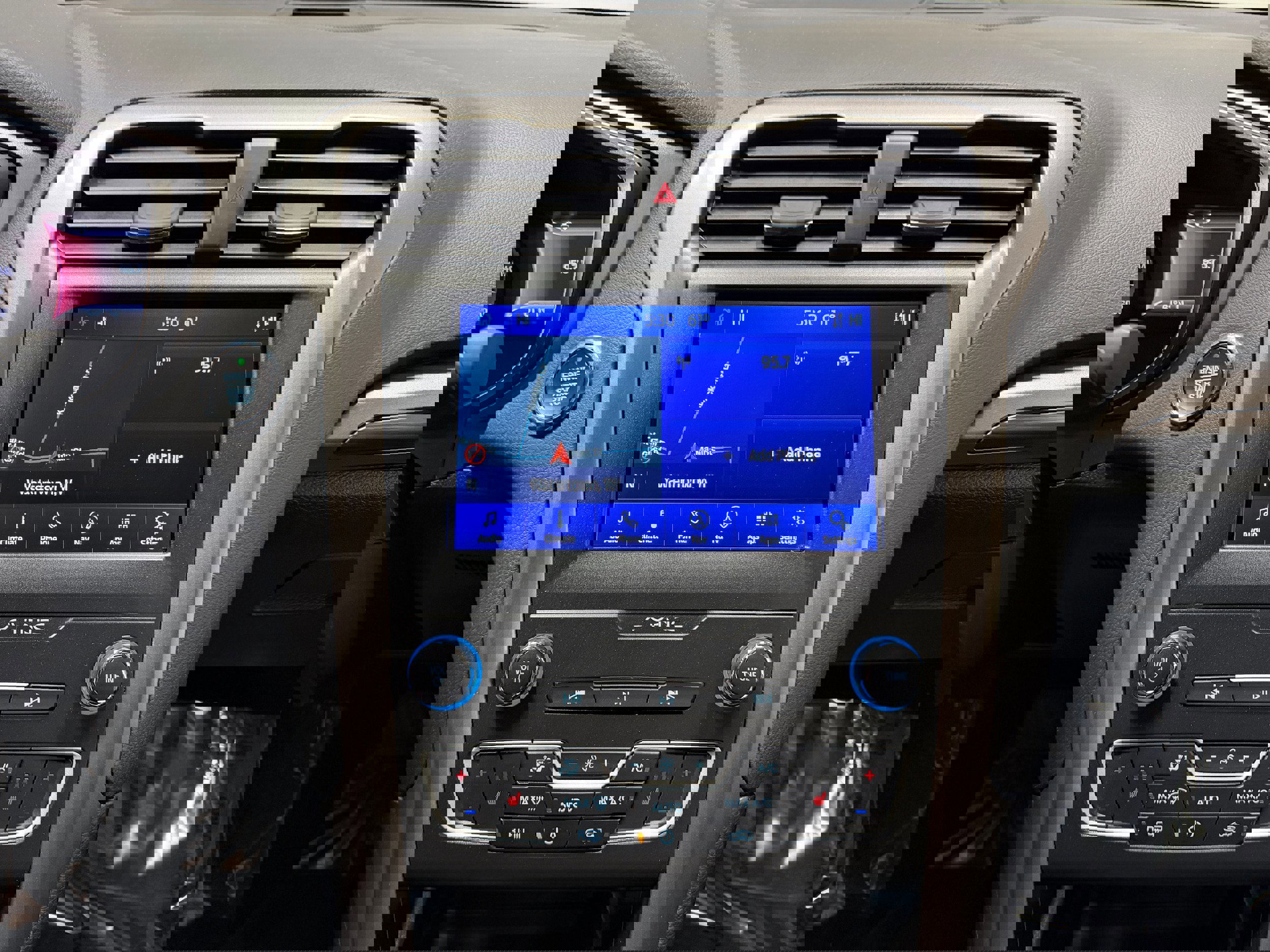 Certified 2020 Ford Fusion SEL image 22