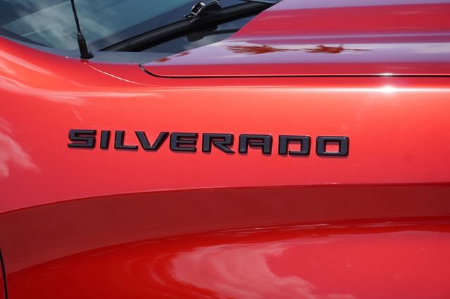 Used 2024 Chevrolet Silverado 1500 RST w/ Convenience Package II RWD image 37