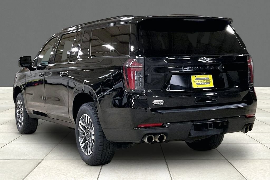 Used 2025 Chevrolet Suburban Z71 AWD/4WD image 11