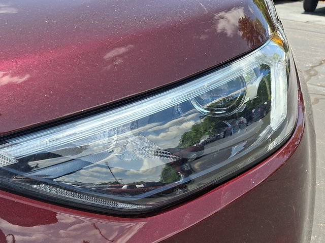 Certified 2022 Ford Edge SEL w/ Convenience Package AWD/4WD image 9