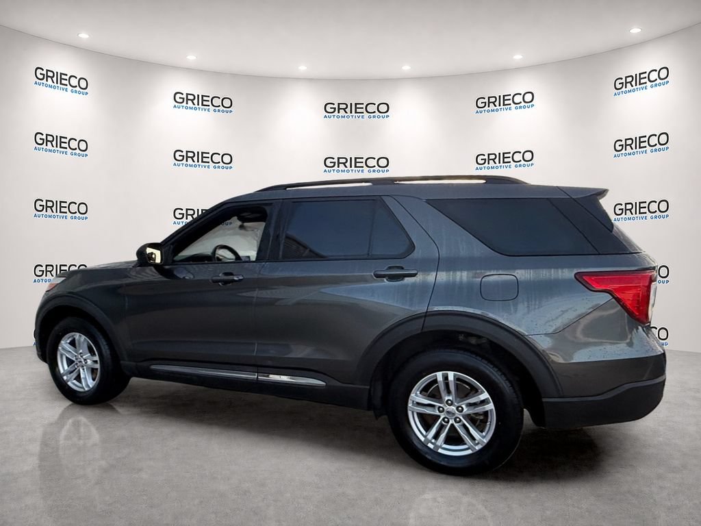 Certified 2020 Ford Explorer XLT w/ Equipment Group 202A AWD/4WD image 5