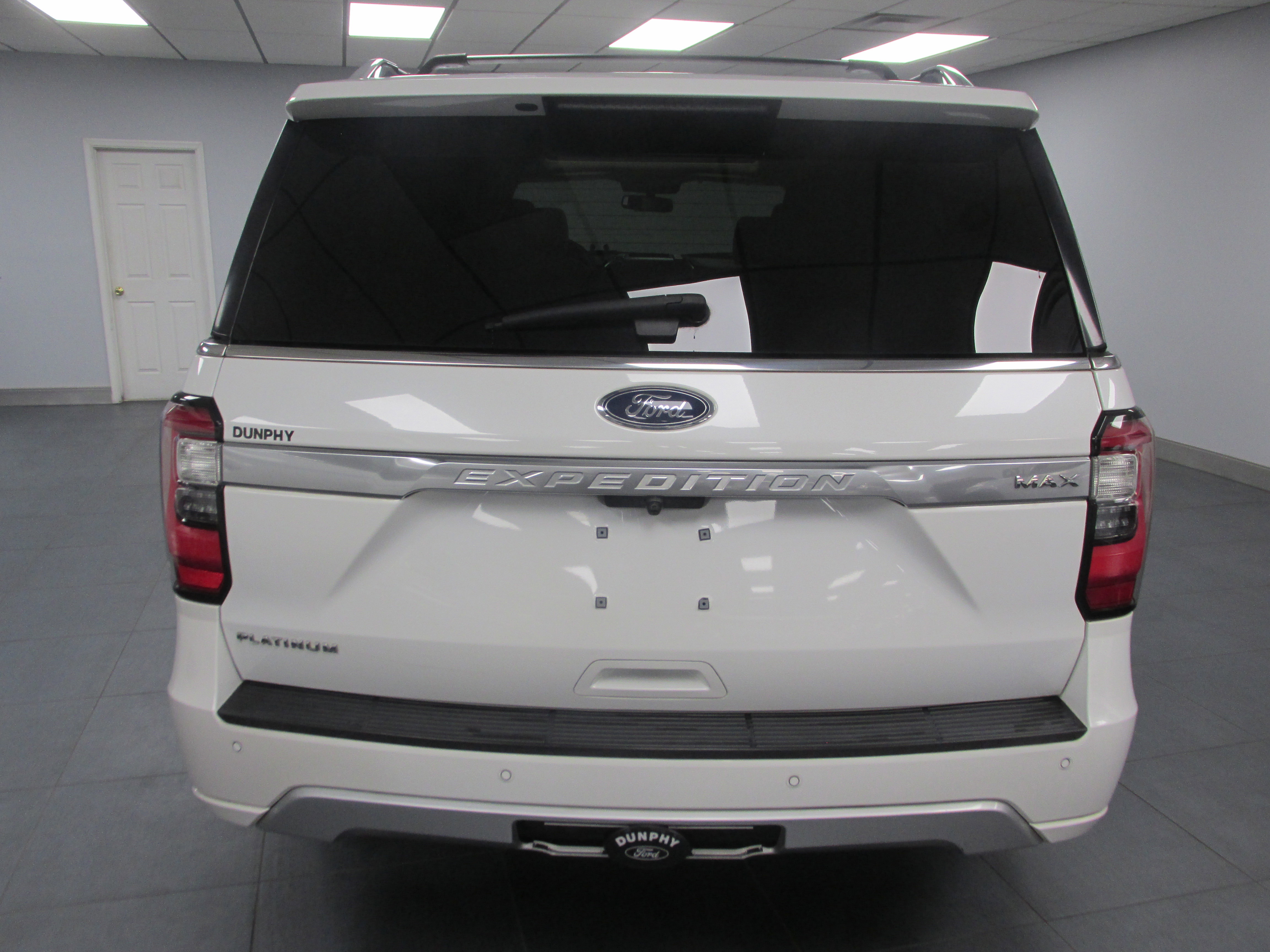 Certified 2020 Ford Expedition Max Platinum image 3