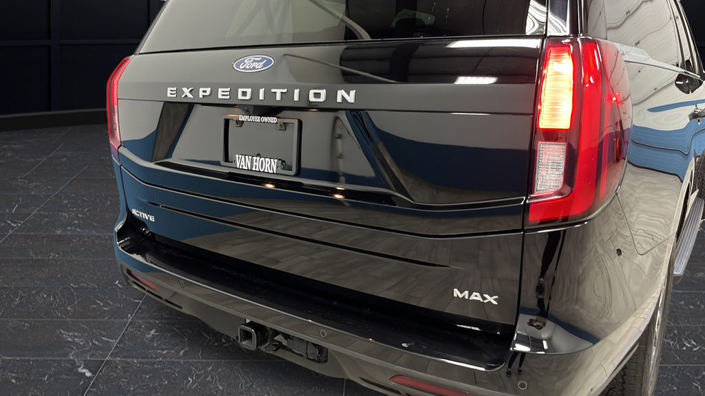 Certified 2025 Ford Expedition Max Active AWD/4WD image 40