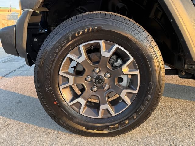 Used 2018 Jeep Wrangler Sport AWD/4WD image 10