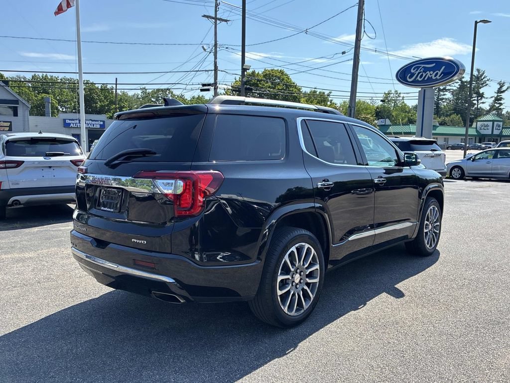 Used 2021 GMC Acadia Denali w/ Denali Ultimate Package AWD/4WD image 7