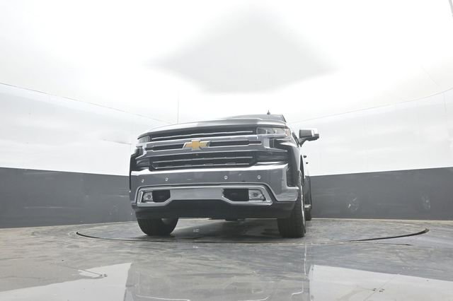 Used 2021 Chevrolet Silverado 1500 LTZ w/ Technology Package AWD/4WD image 35