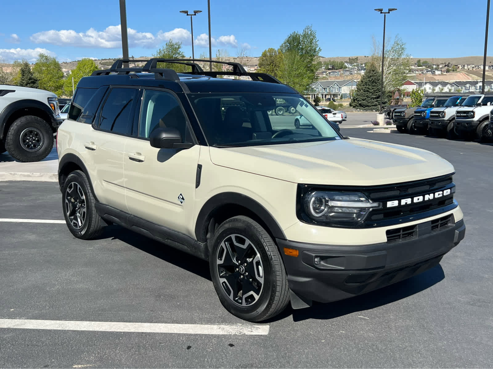 Certified 2024 Ford Bronco Sport Outer Banks w/ Tech Package AWD/4WD image 5