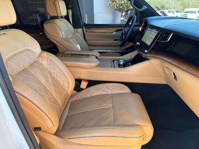Used 2023 Jeep Grand Wagoneer L Series III w/ Rear Seat Video Group 1 image 12