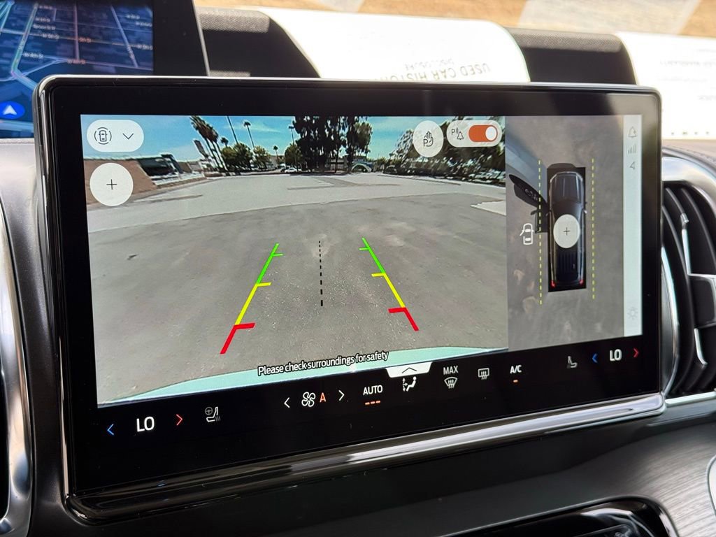 Certified 2025 Ford Expedition Max Platinum AWD/4WD image 11