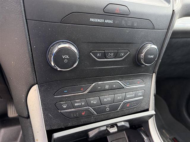 Certified 2019 Ford Edge SEL w/ Equipment Group 201A AWD/4WD image 14