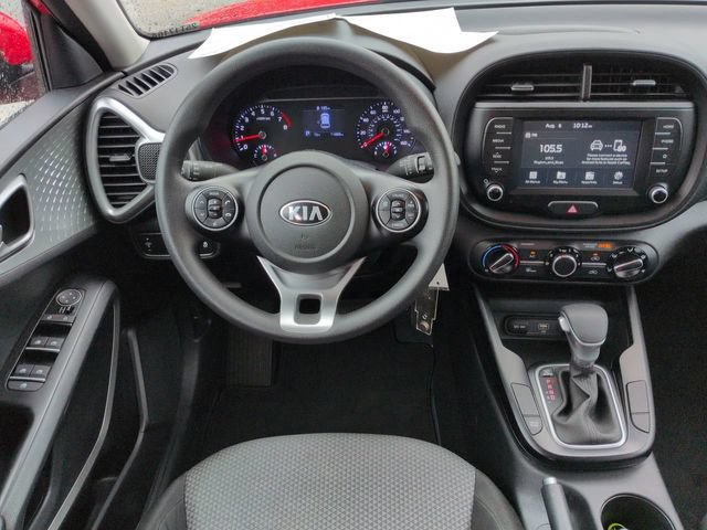 Used 2020 Kia Soul LX FWD image 18