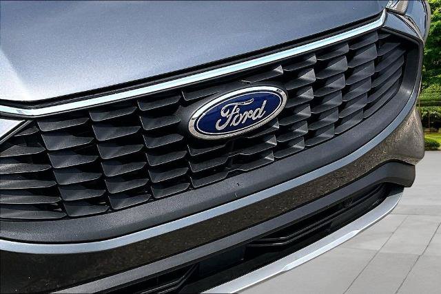 Certified 2023 Ford Escape Active AWD/4WD image 28