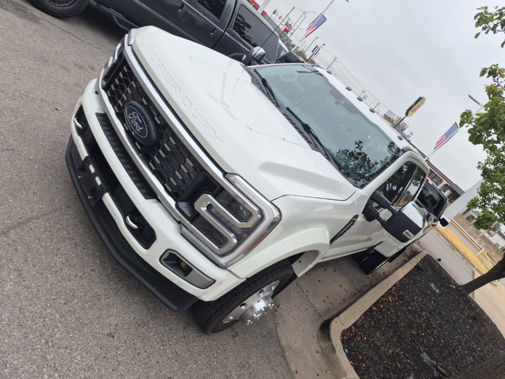 Certified 2024 Ford F450 Limited AWD/4WD image 3