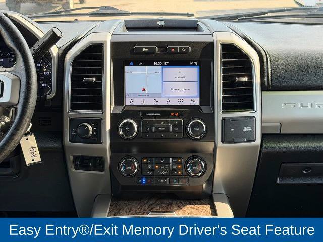 Certified 2019 Ford F350 Lariat w/ Lariat Value Package AWD/4WD image 17
