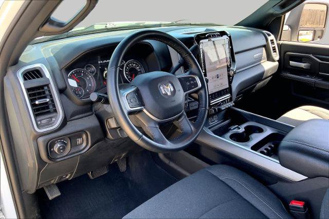 Used 2024 RAM 3500 Big Horn w/ Night Edition AWD/4WD image 17