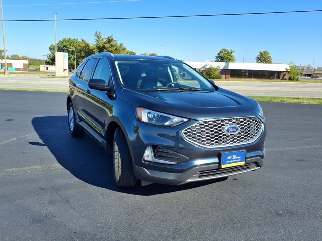 Certified 2024 Ford Edge SEL w/ Convenience Package AWD/4WD image 8