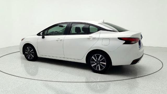Used 2022 Nissan Versa SV FWD image 5