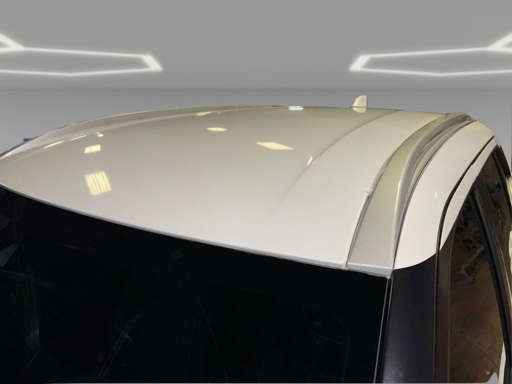 Used 2022 Nissan Kicks SV image 15