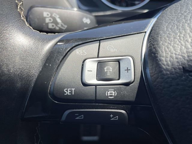 Used 2021 Volkswagen Tiguan SE R-Line FWD image 21