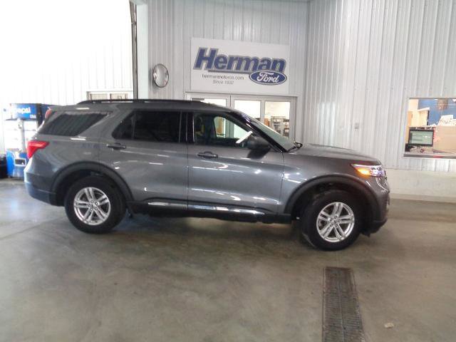 Certified 2022 Ford Explorer XLT w/ Equipment Group 202A