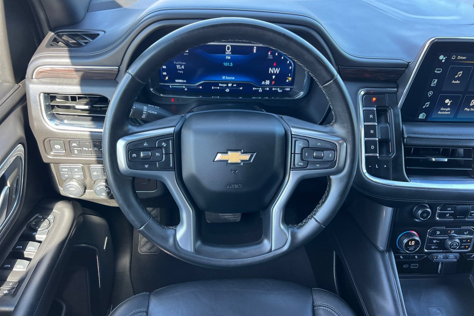 Used 2024 Chevrolet Suburban LT AWD/4WD image 16