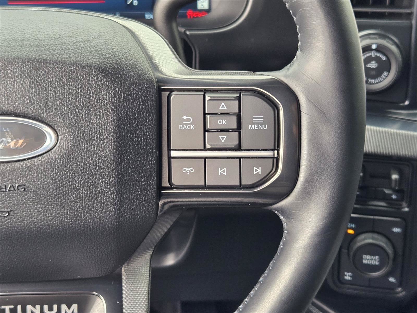 Certified 2025 Ford F250 Platinum AWD/4WD image 29