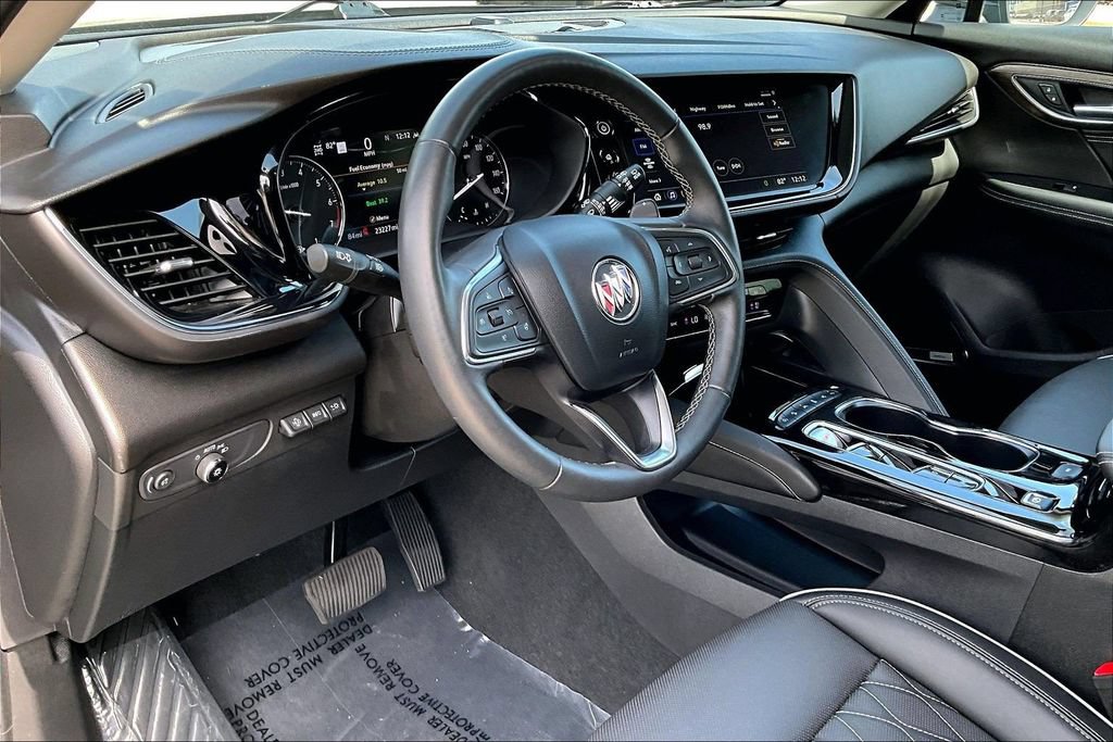 Used 2023 Buick Envision Avenir AWD/4WD image 13
