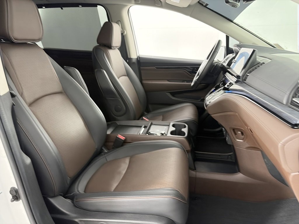 Used 2025 Honda Odyssey Elite image 30