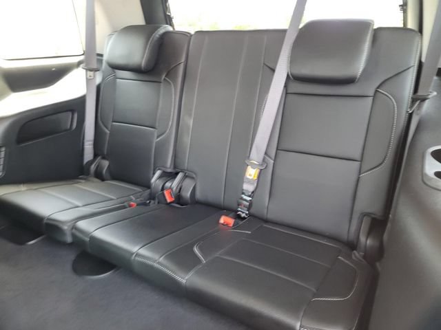 Used 2019 Chevrolet Tahoe LT w/ Luxury Package AWD/4WD image 28