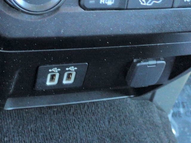 Certified 2019 Ford F150 XLT w/ Equipment Group 301A Mid image 21