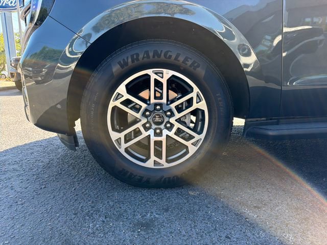Certified 2025 Ford Expedition Active RWD image 29