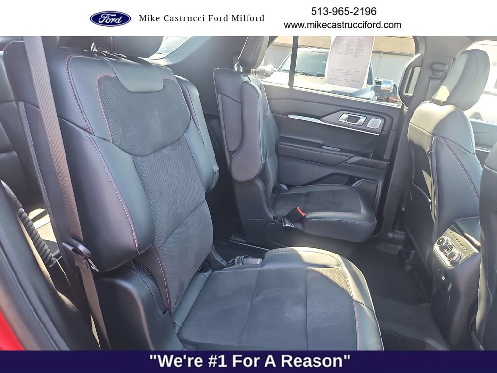 Certified 2025 Ford Explorer ST AWD/4WD image 32