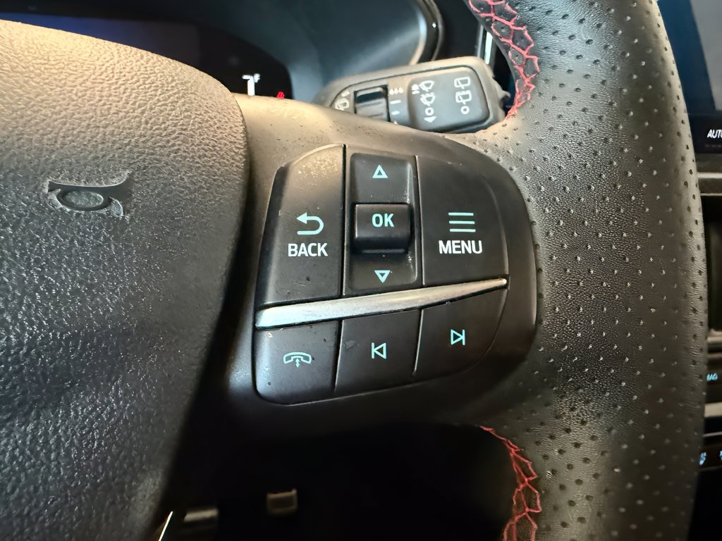 Certified 2024 Ford Escape ST-Line w/ Tech Pack #1 AWD/4WD image 24
