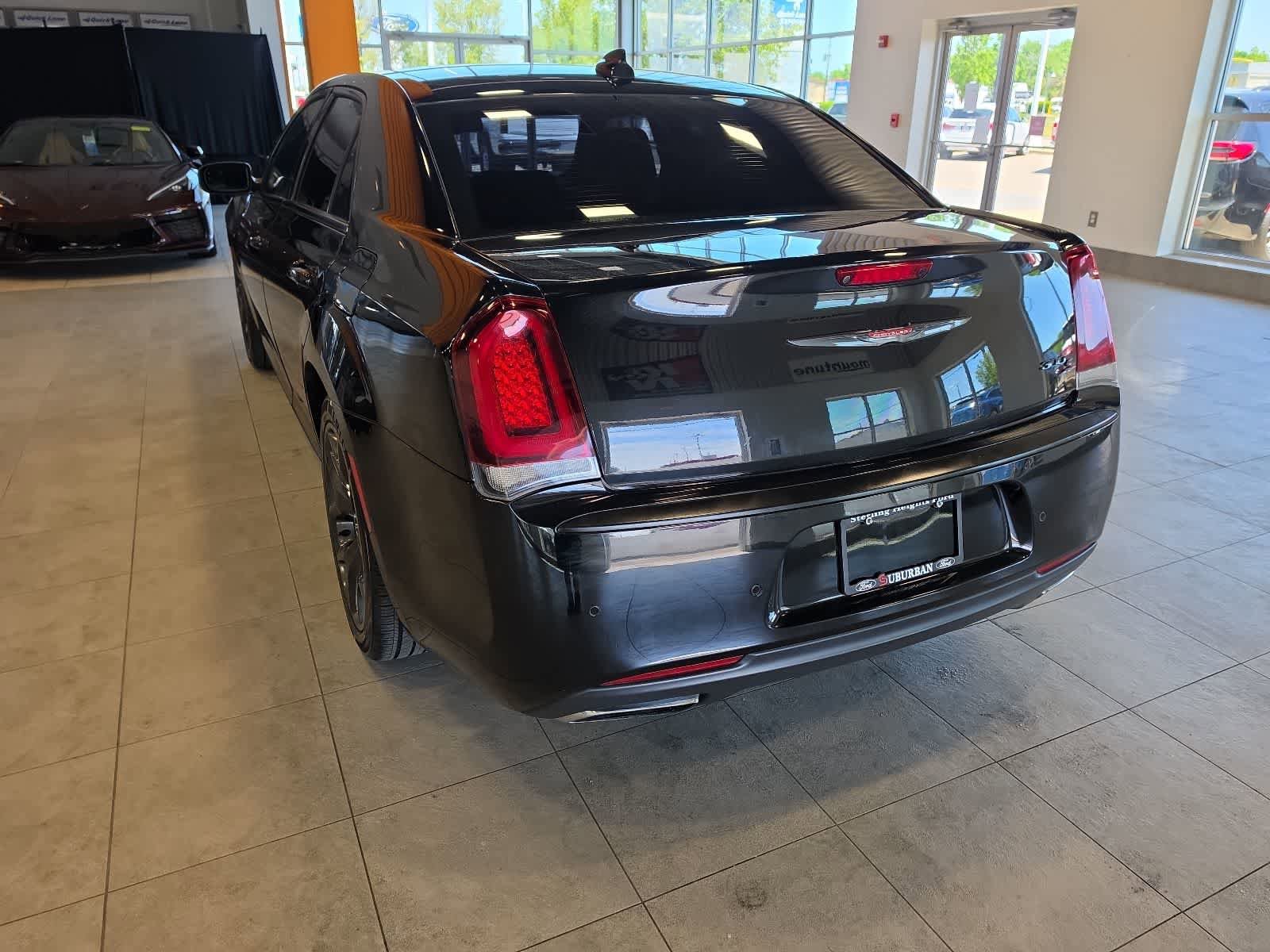 Used 2021 Chrysler 300 S RWD image 10