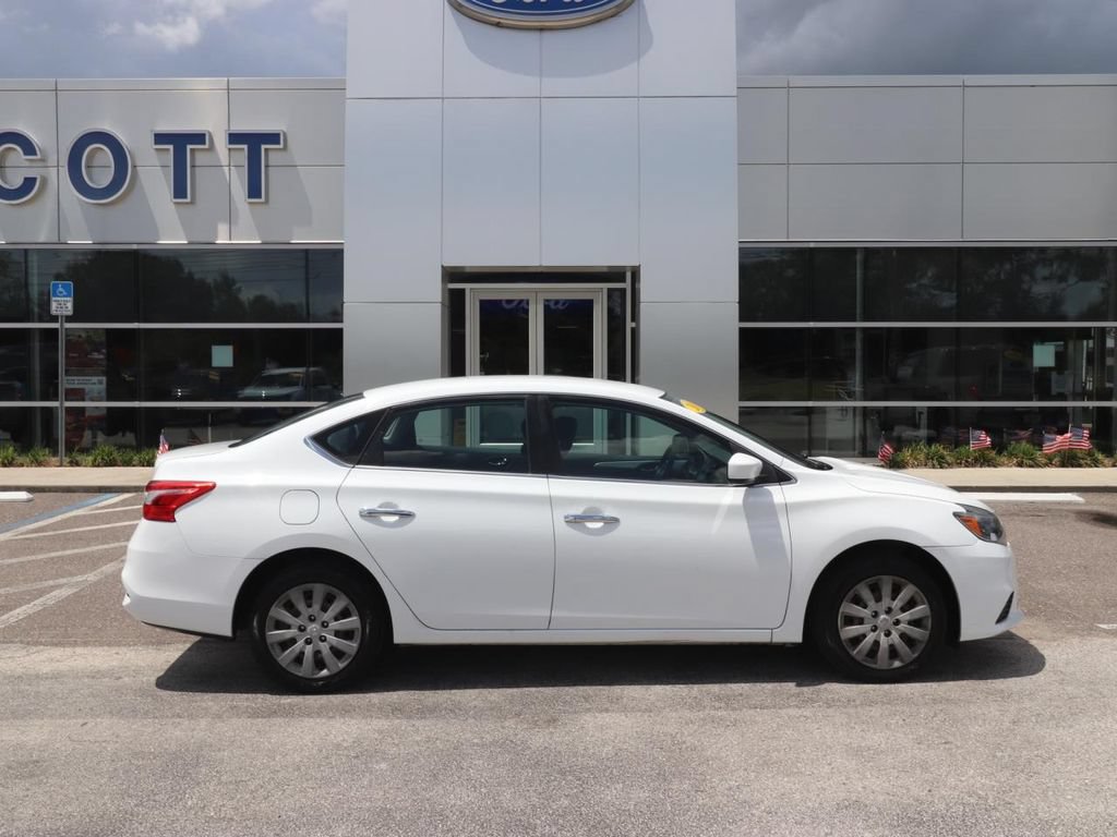 Used 2019 Nissan Sentra S FWD image 15