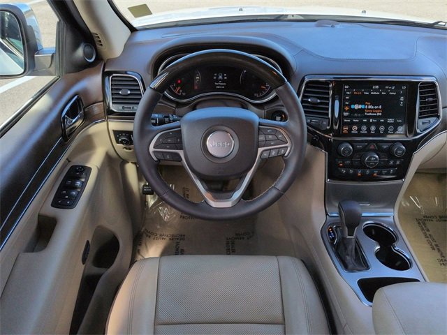 Used 2021 Jeep Grand Cherokee Overland w/ Trailer Tow Group IV image 16