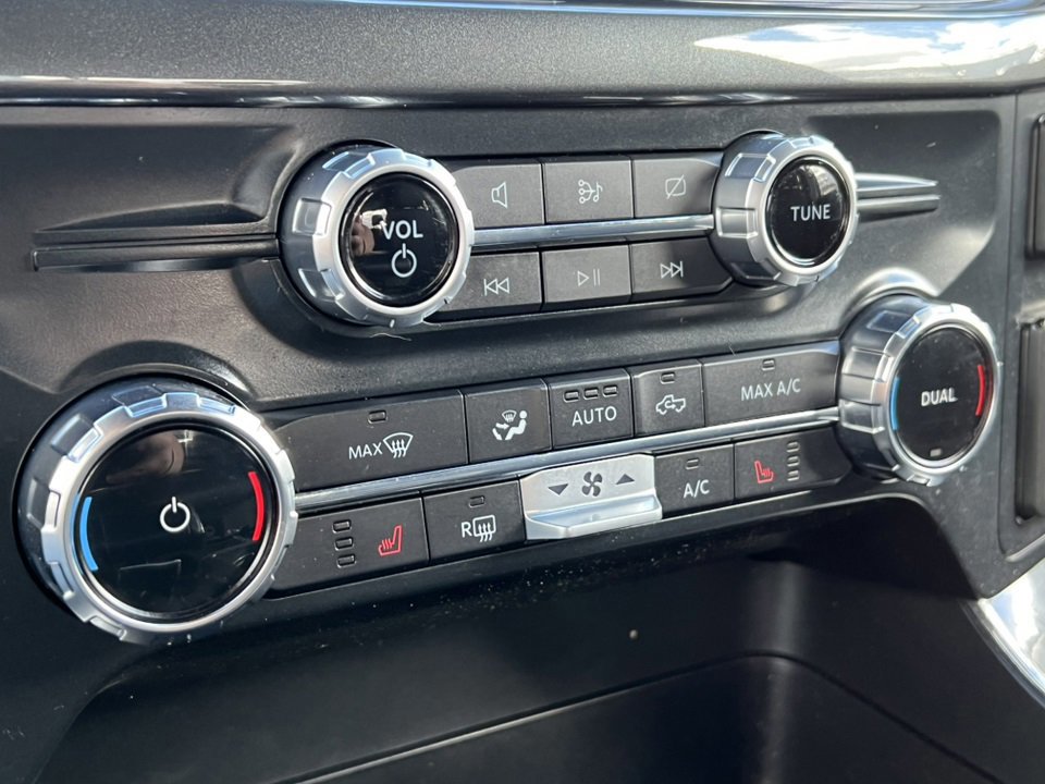 Certified 2022 Ford F150 XLT w/ Equipment Group 302A High image 32