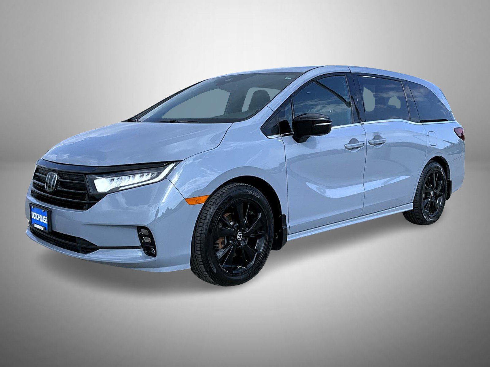 Used 2024 Honda Odyssey Sport image 1