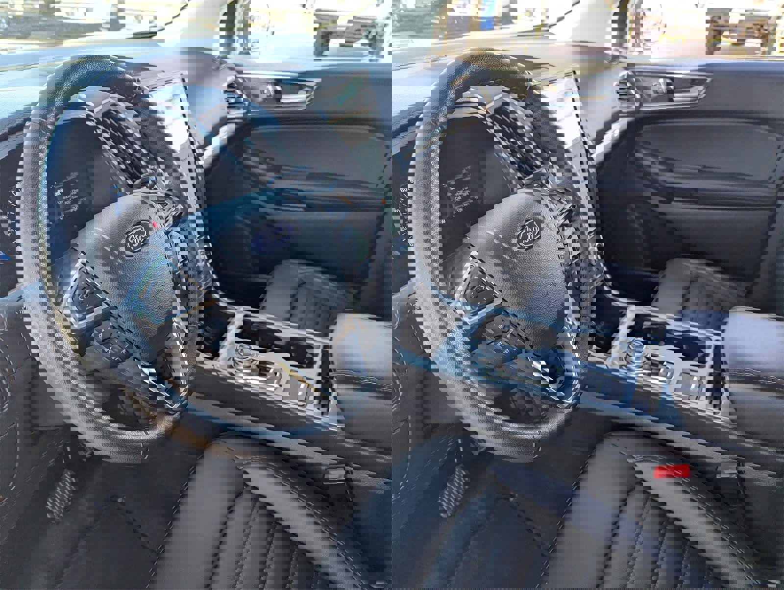 Certified 2024 Ford Edge SEL image 18