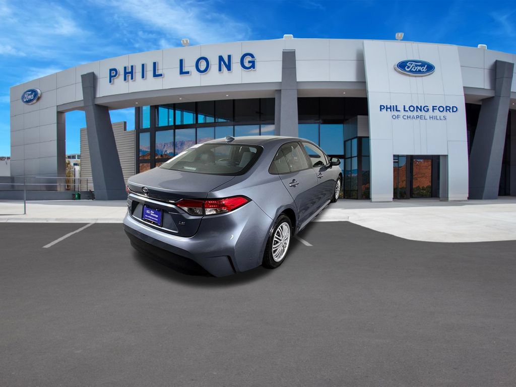 Used 2023 Toyota Corolla LE FWD image 5