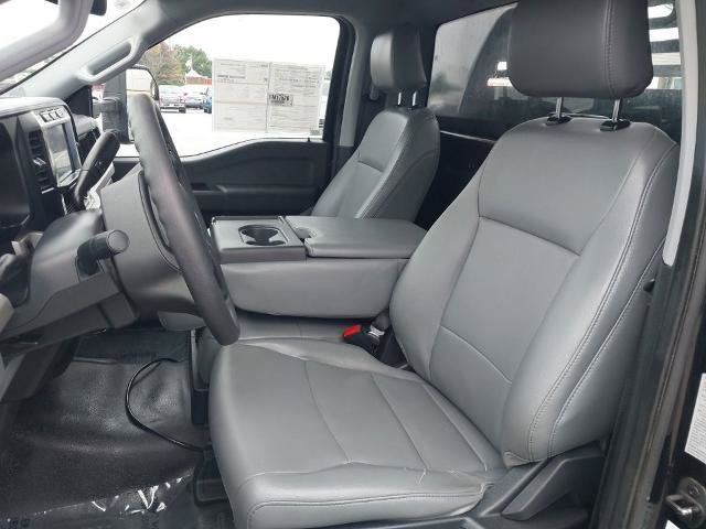 Certified 2023 Ford F550 4x4 Regular Cab Super Duty image 21