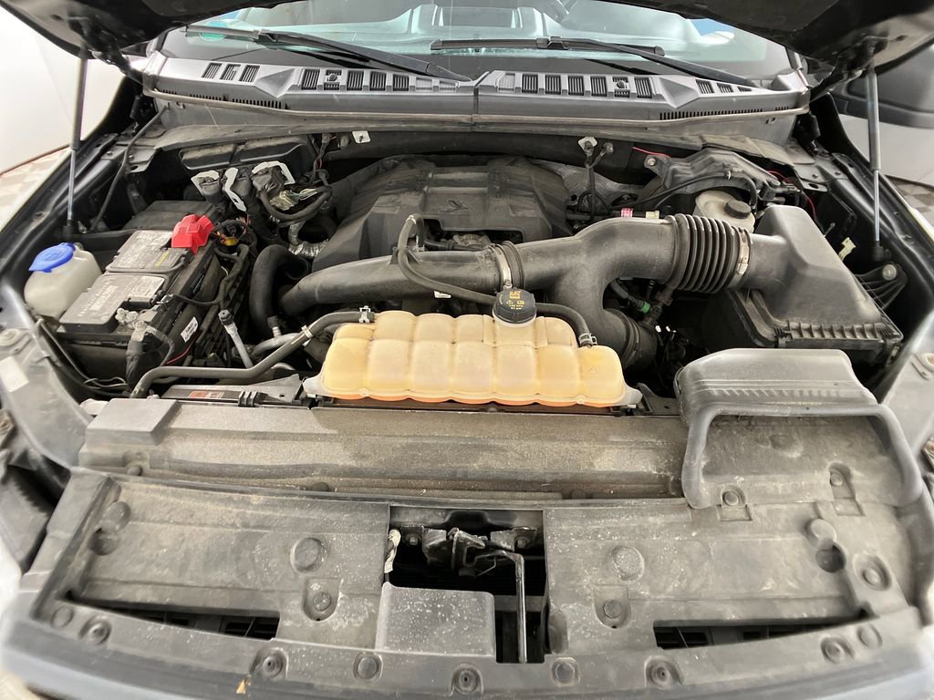 Certified 2018 Ford F150 XL w/ Equipment Group 101A Mid image 30